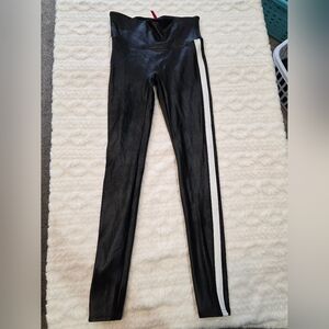 SPANX Faux Leather Side Stripe Leggings | Size S/P🔥